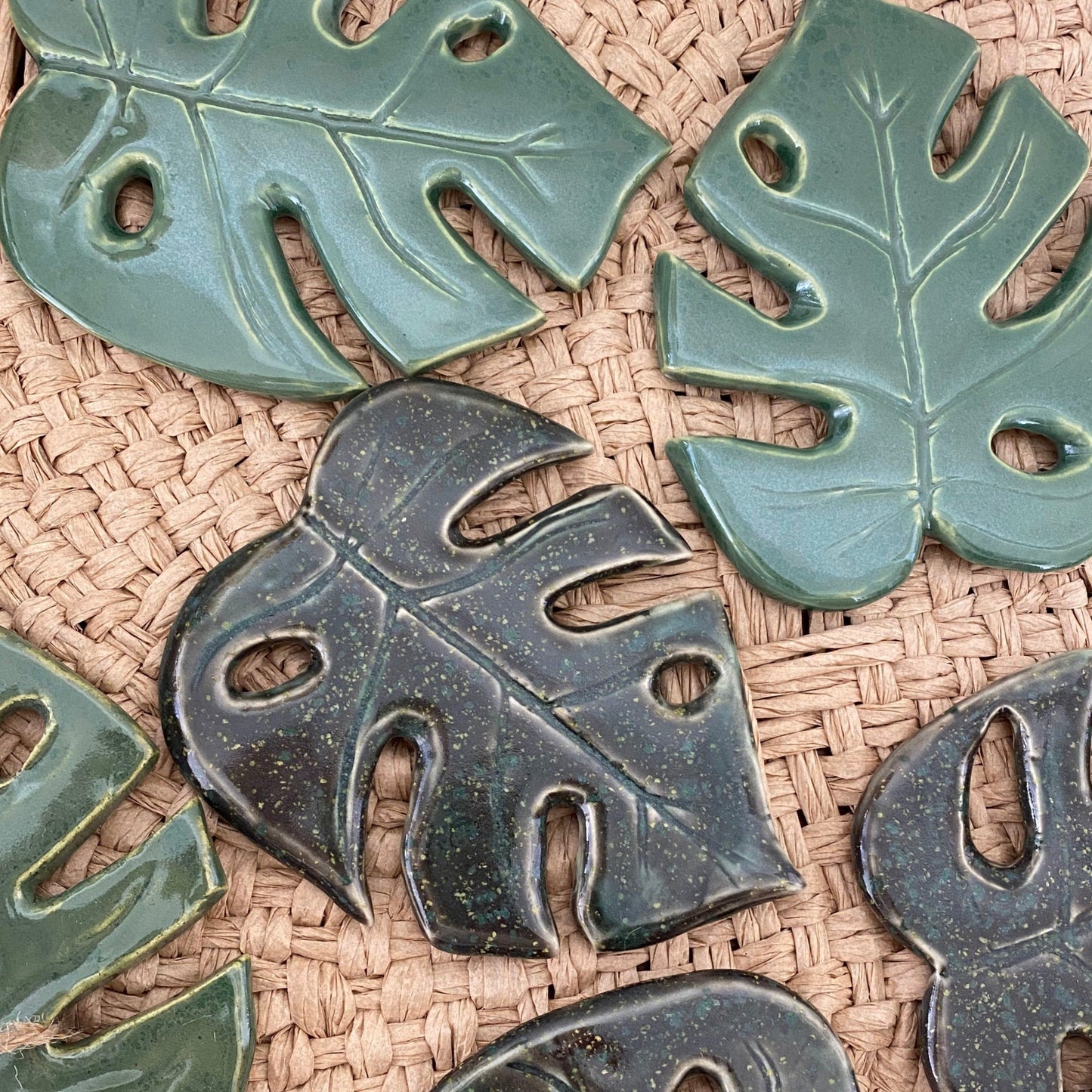 monstera leaf soap dish