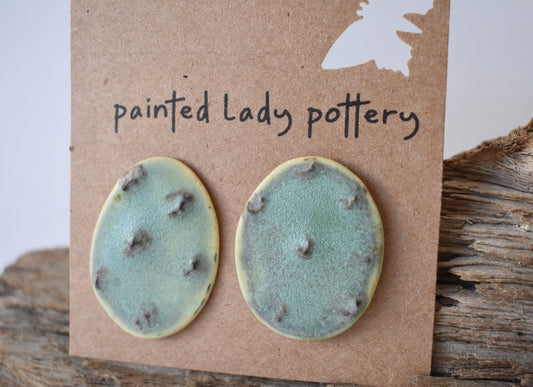 ceramic cactus earrings - light